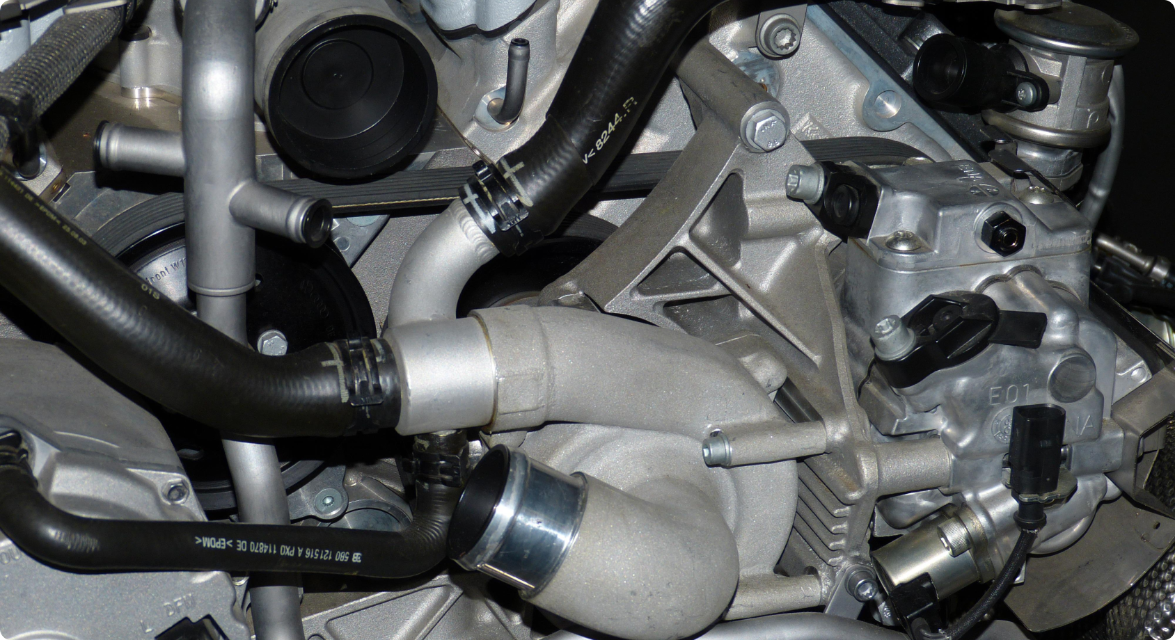 Adhesive Quality Inspection of Differential Bolts